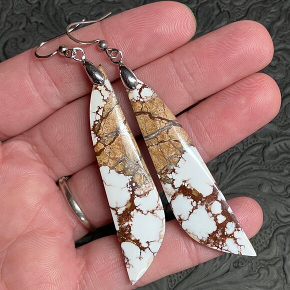 Wild Horse Turquoise Magnesite Crazy Horse Appaloosa Stone Earrings - Picture 4 of 5